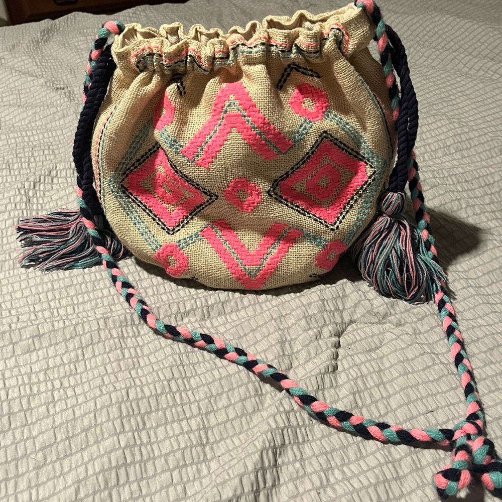 Carpisa Boho Bucket Crossbody Bag Embroidered Tassels